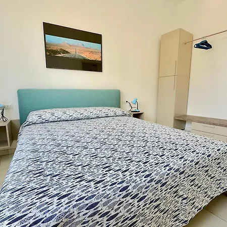 Capraia,elba * San Vincenzo